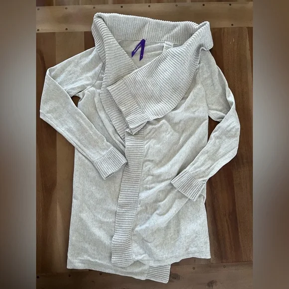 Seraphine Cotton & Cashmere Cardigan - Picture 5 of 13